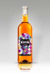 Etiketa na medovinu em-114x68- 81