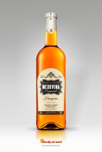 Etiketa na medovinu em-114x68- 83