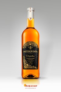 Etiketa na medovinu em-114x68- 89