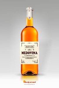 Etiketa na medovinu - em80x95-35