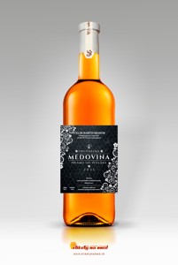 Etiketa na medovinu - em80x95-47