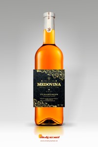 Etiketa na medovinu - em80x95-48